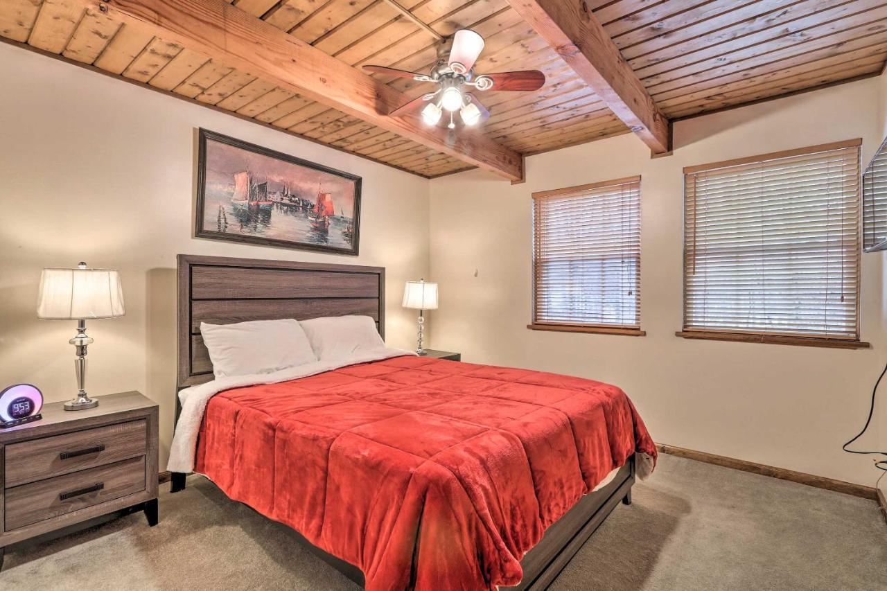 Henryville Home With Hot Tub About 5 Mi To Camelback! Exterior foto